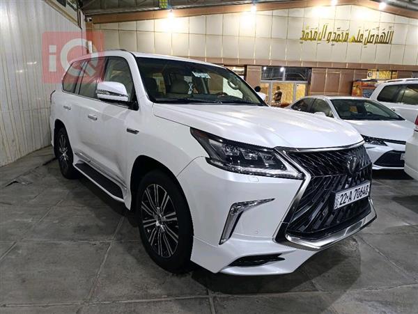 Lexus for sale in Iraq